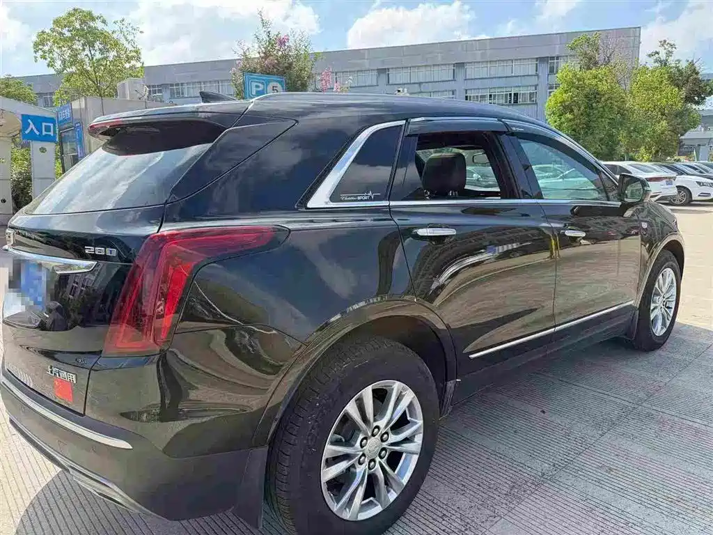 Cadillac XT5 — миниатюра 2
