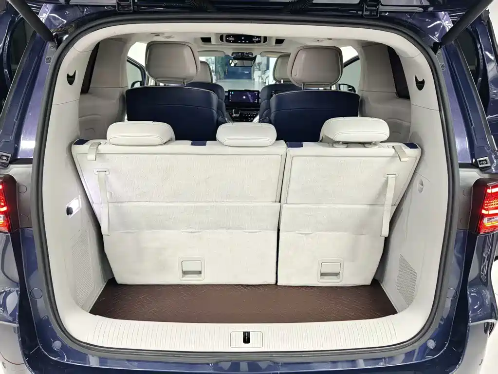 Roewe iMAX8 — миниатюра 8