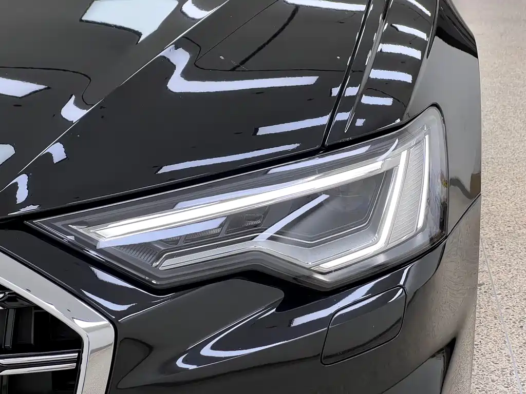 Audi A6L — миниатюра 11