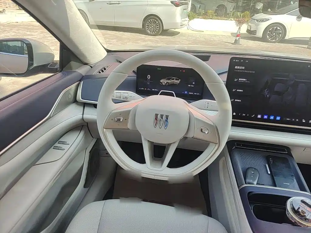 Buick Electra L7 — миниатюра 11