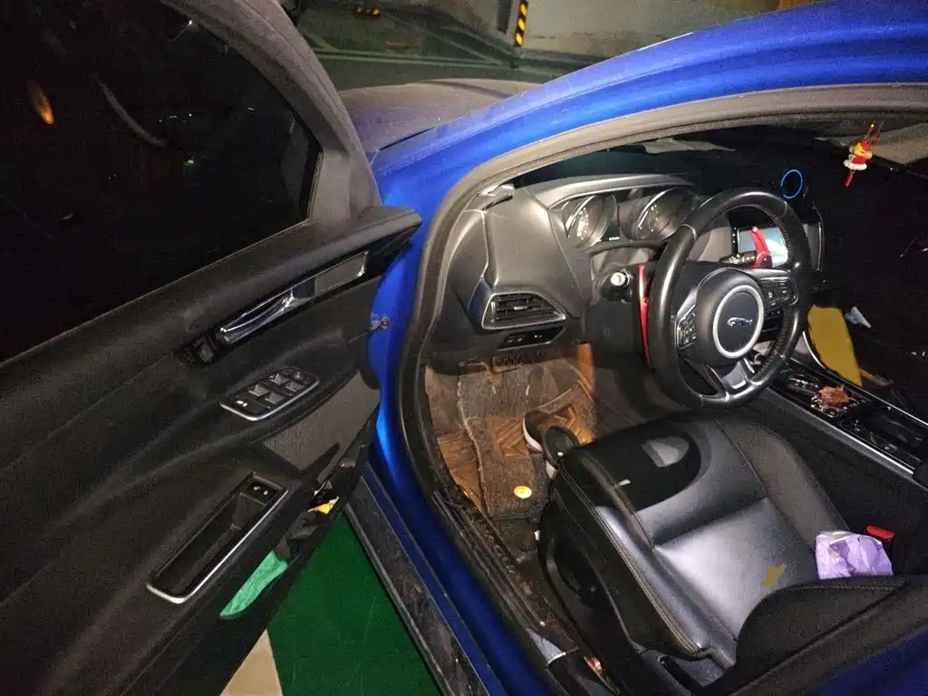 Jaguar XEL — миниатюра 14