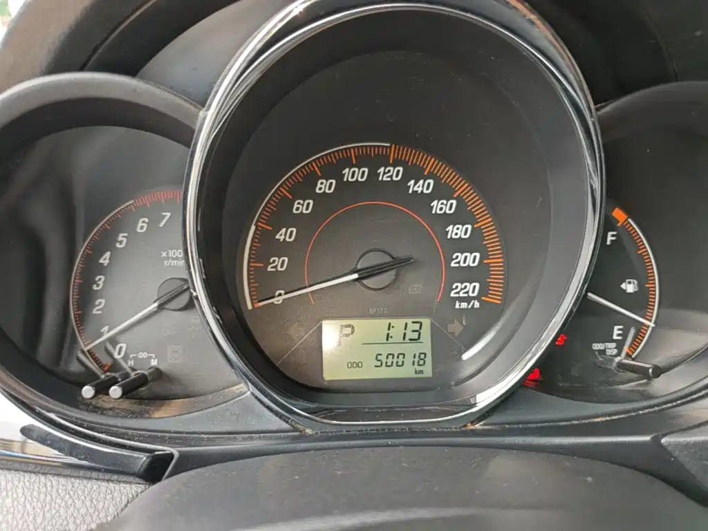Toyota Yaris L — миниатюра 12