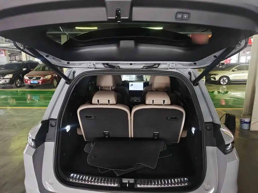 Li Auto Li L9 — миниатюра 19