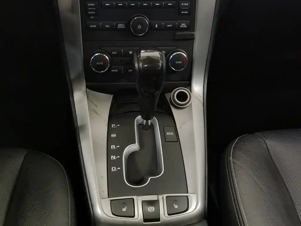 Chevrolet Captiva — миниатюра 13