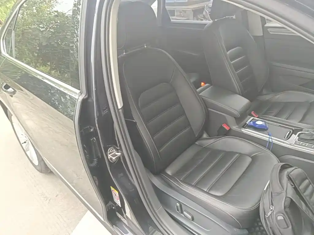 Volkswagen Passat — миниатюра 25
