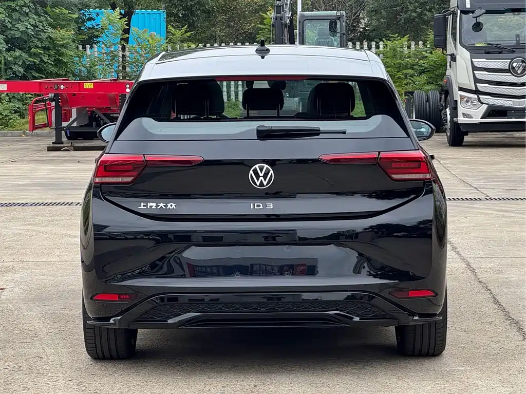 Volkswagen ID.3 — миниатюра 10