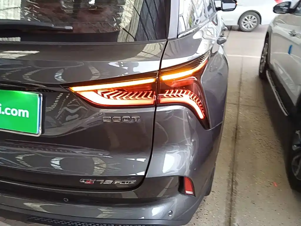 Changan Changan CS75PLUS — миниатюра 8