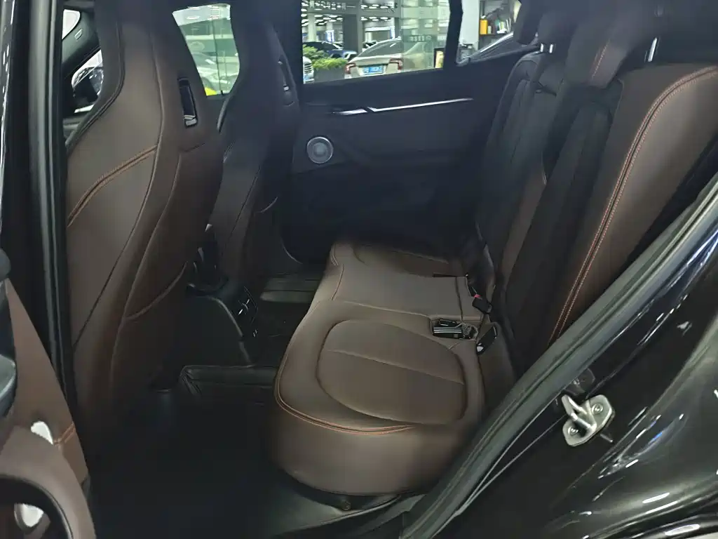 BMW X2 — миниатюра 6
