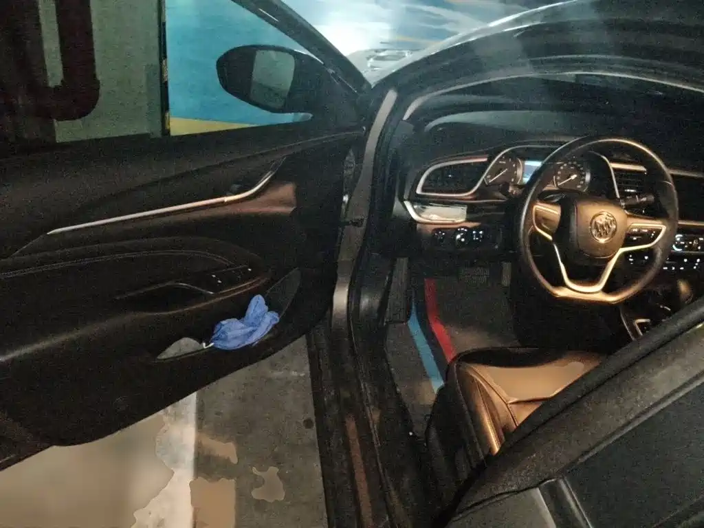 Buick Excelle — миниатюра 17