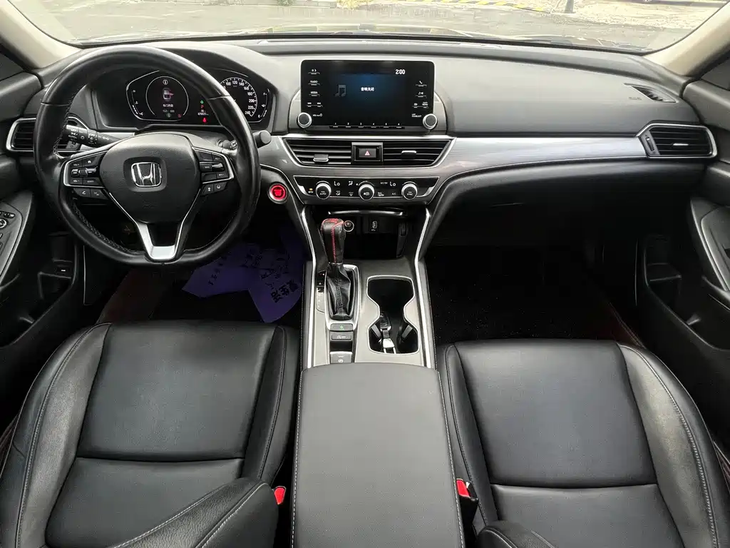 Honda Accord — миниатюра 12