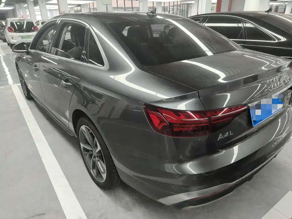 Audi A4L — миниатюра 10