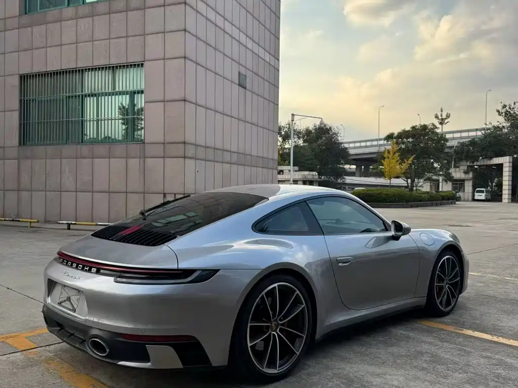 Porsche 911 — миниатюра 5