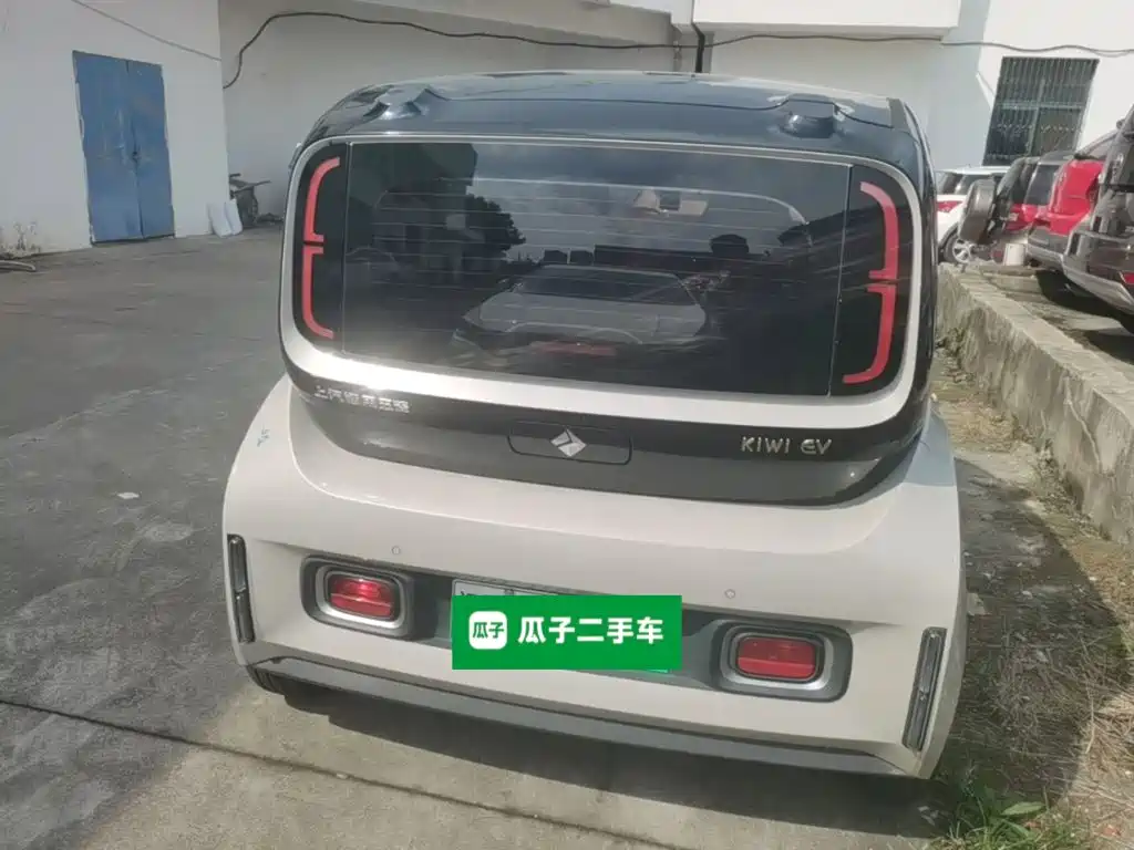 Baojun KiWi EV — миниатюра 6
