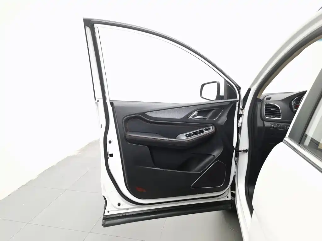 Baojun 560 — миниатюра 8