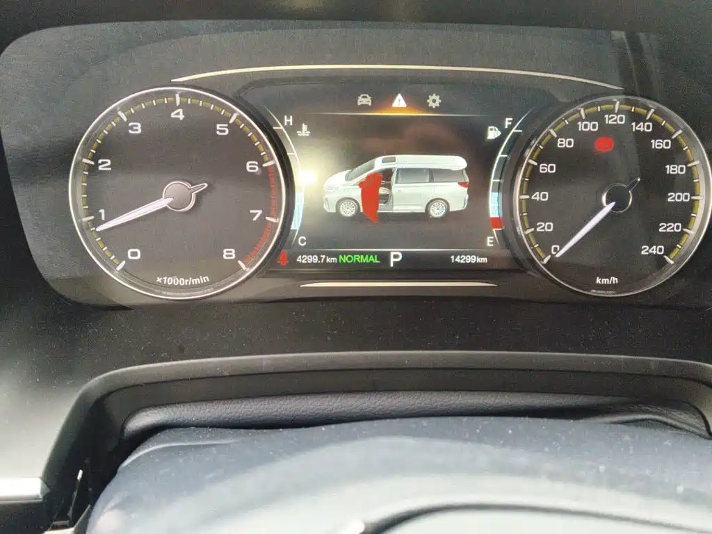 GAC Motor Trumpchi M8 — миниатюра 5