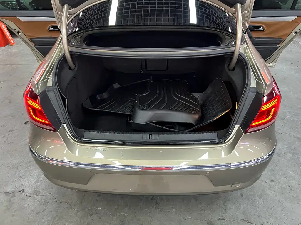 Volkswagen CC — миниатюра 16