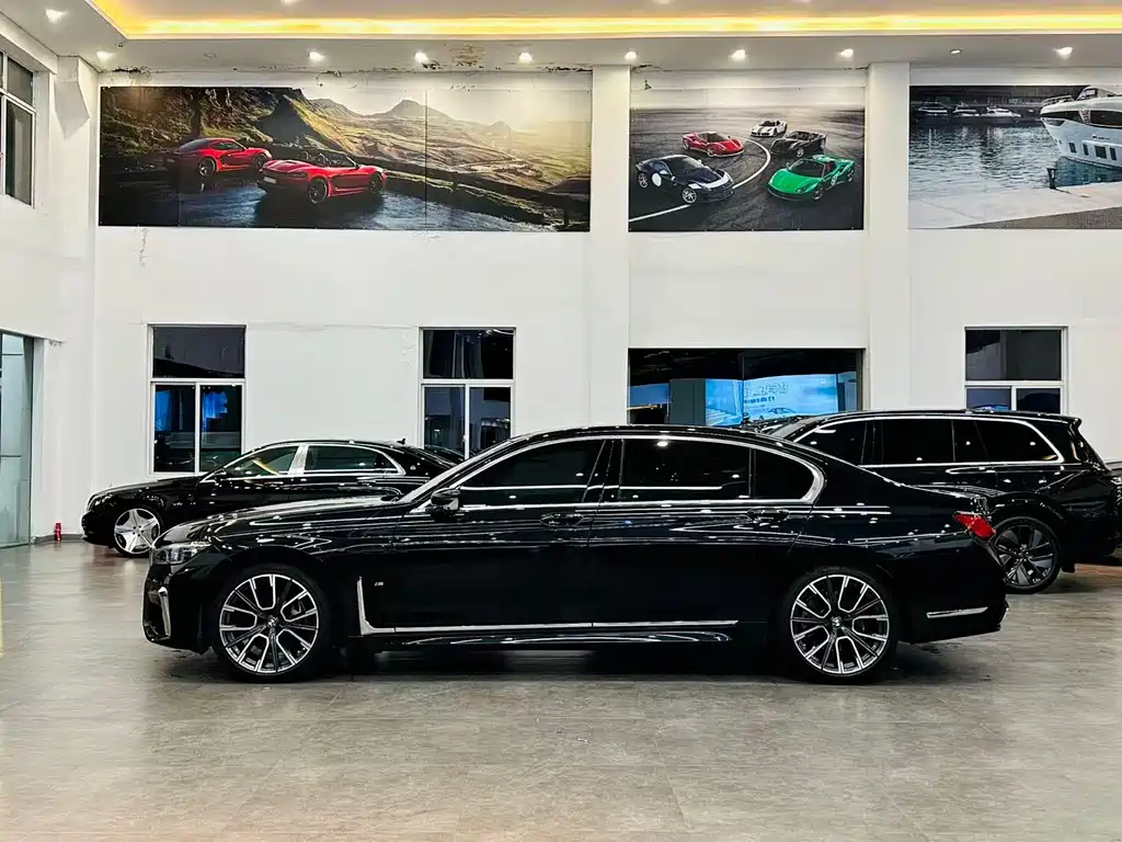 BMW 7 Series 7 2021 740Li xDrive Executive M Sport