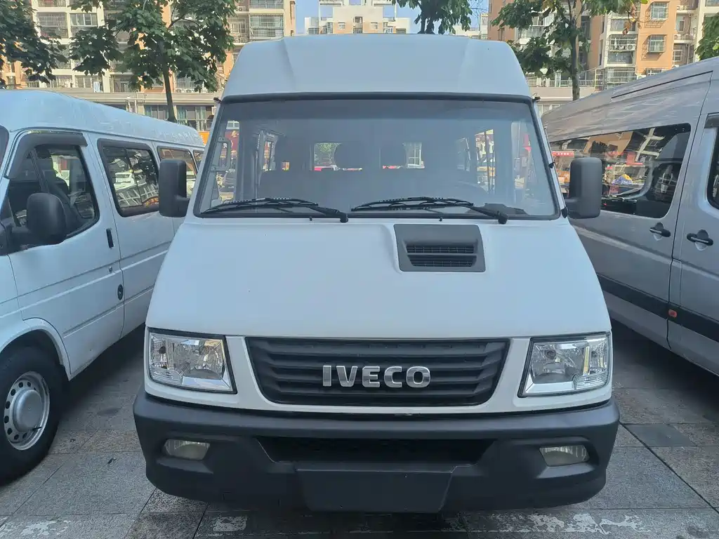 IVECO Daily — миниатюра 2