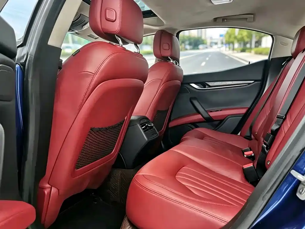 Maserati Ghibli — миниатюра 12