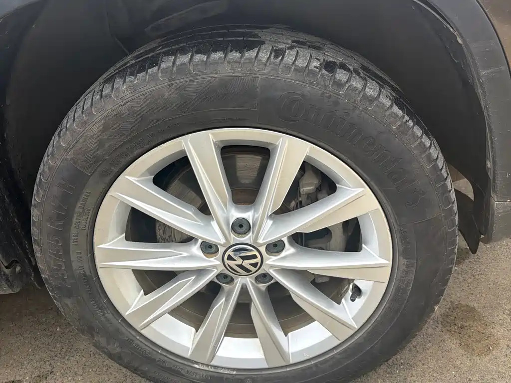 Volkswagen Tiguan — миниатюра 4
