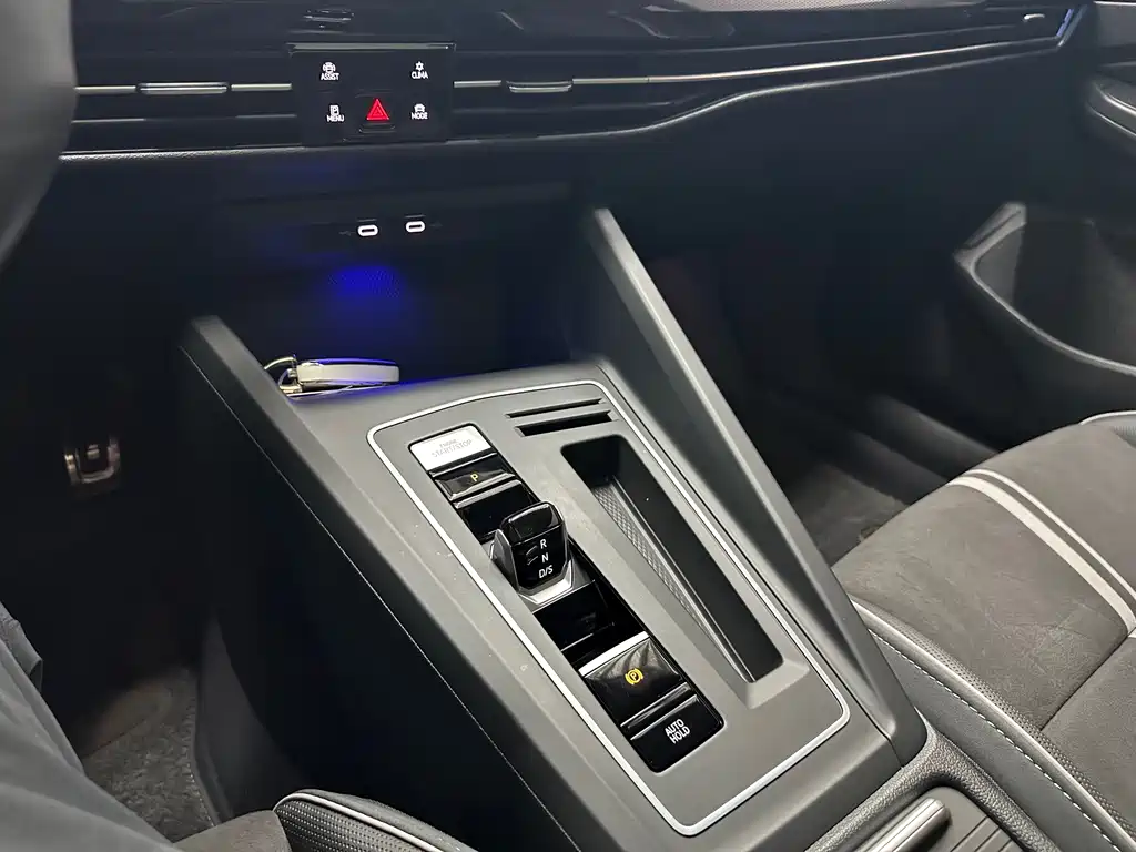 Volkswagen Golf — миниатюра 15