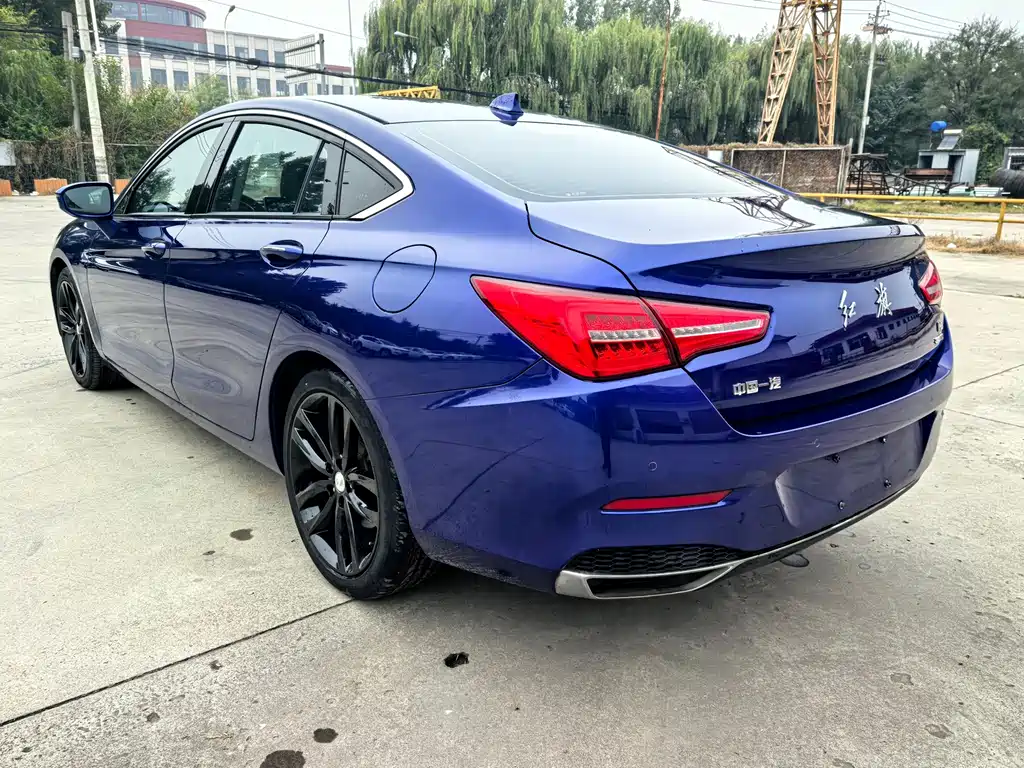 Hongqi Hongqi H5 — миниатюра 5