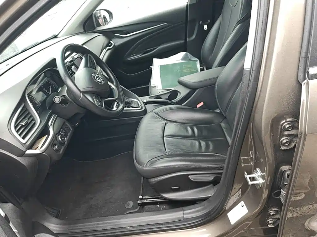 Buick Excelle — миниатюра 20
