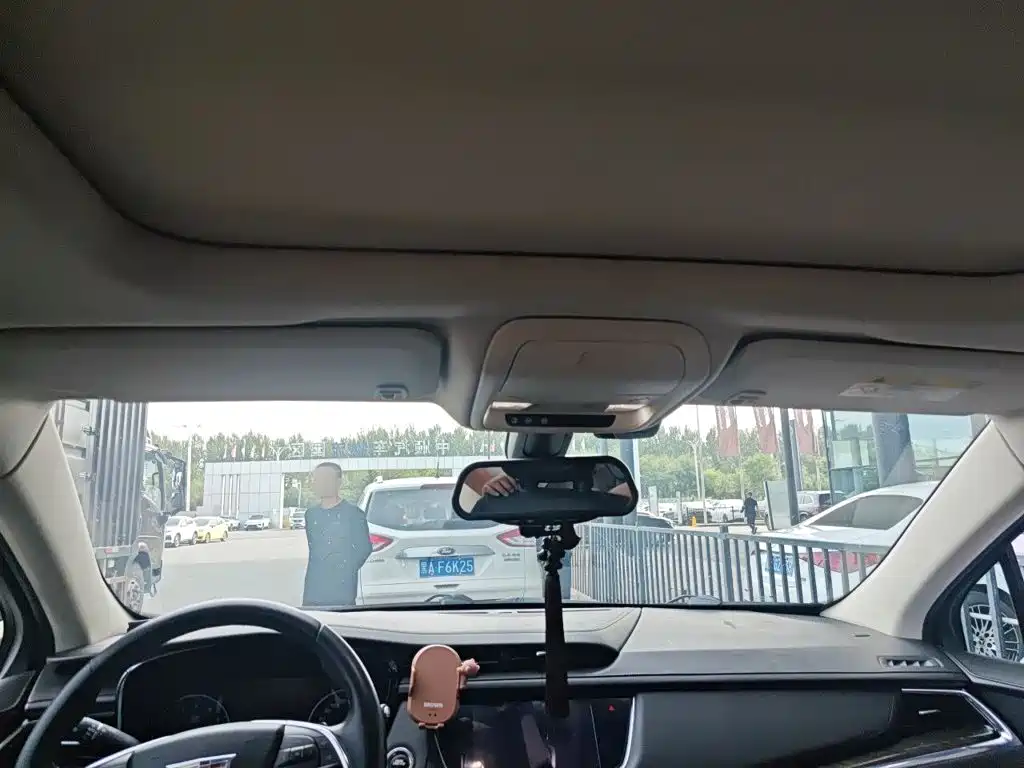 Cadillac XT5 — миниатюра 19