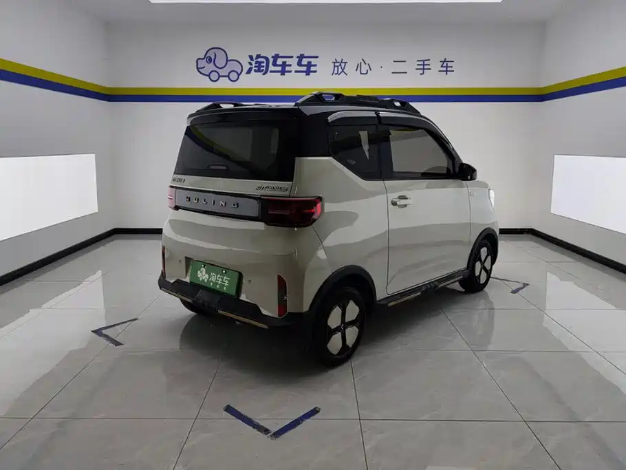 Wuling MINIEV — миниатюра 3