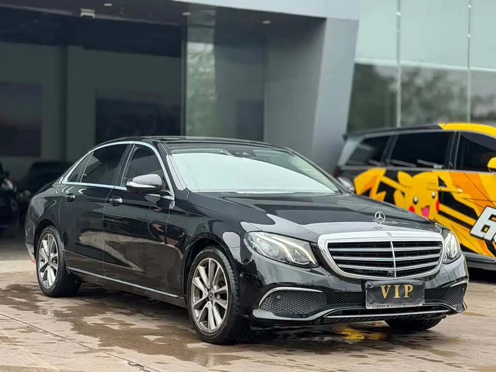 Mercedes-Benz E-Class — миниатюра 3