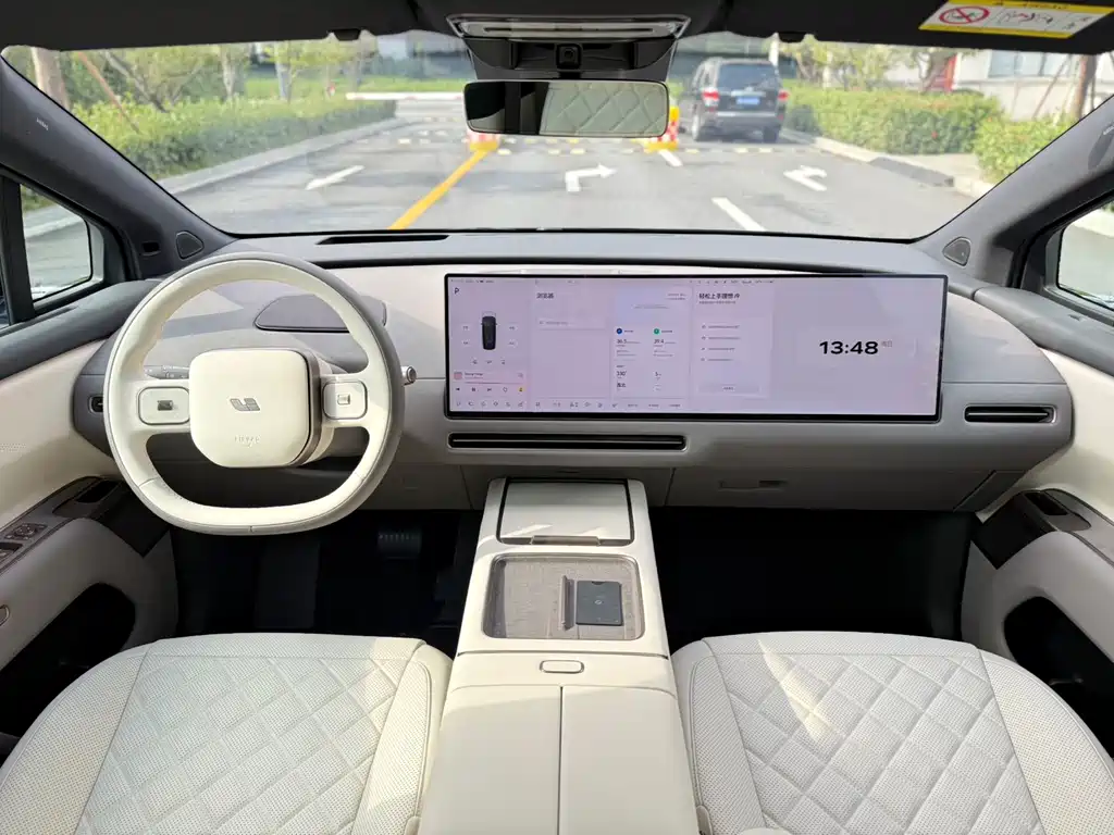 Li Auto 理想i9 — миниатюра 11