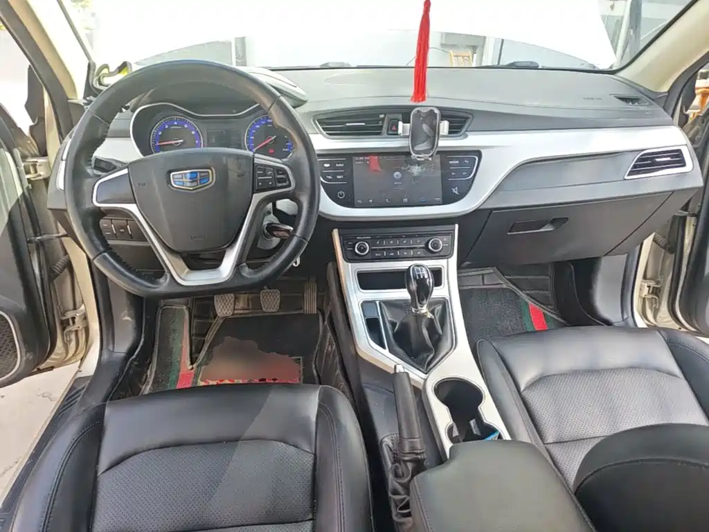 Geely Vision — миниатюра 10