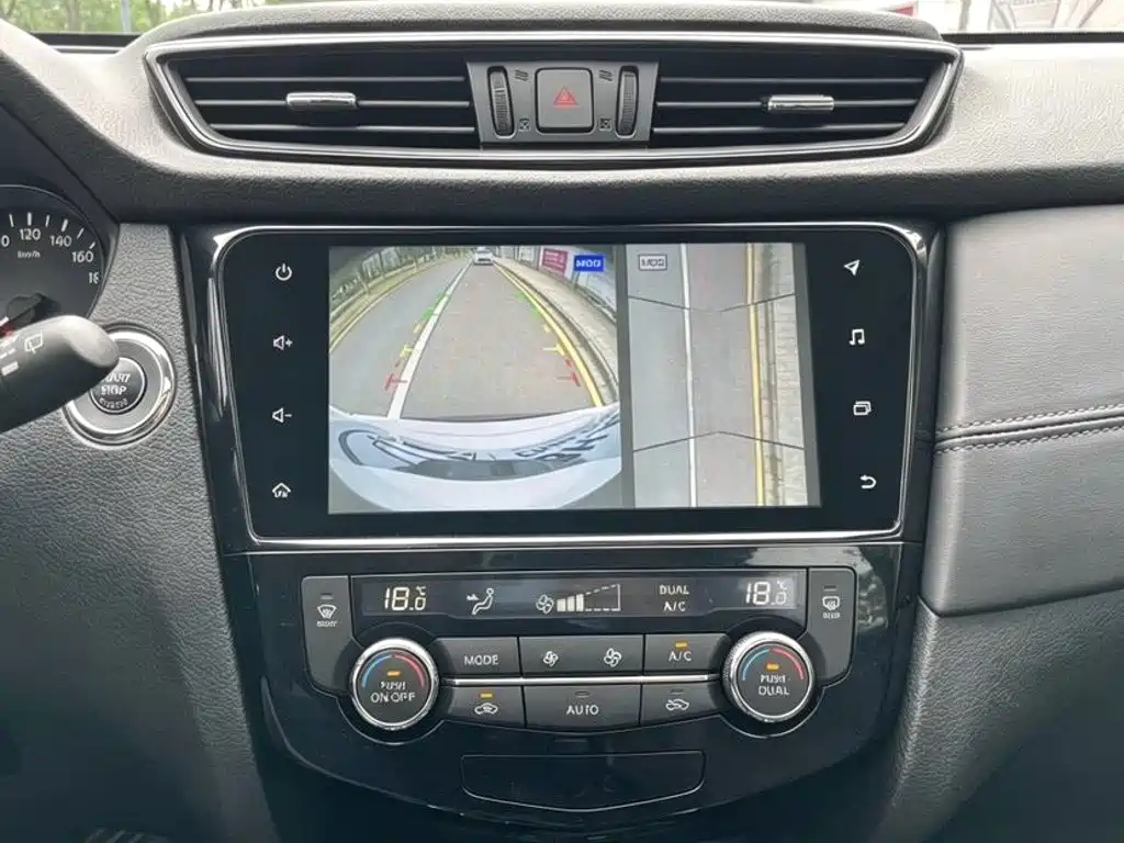 Nissan X-Trail — миниатюра 17