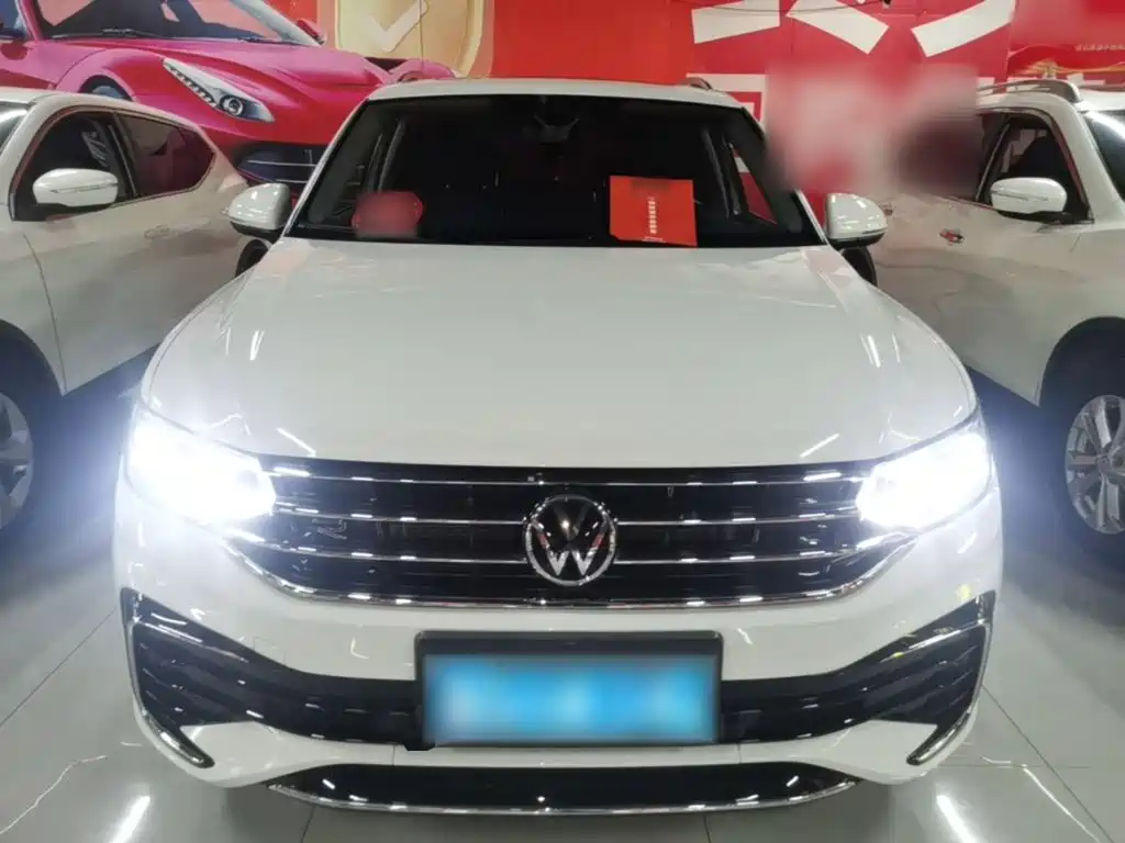 Volkswagen Tiguan L — миниатюра 3