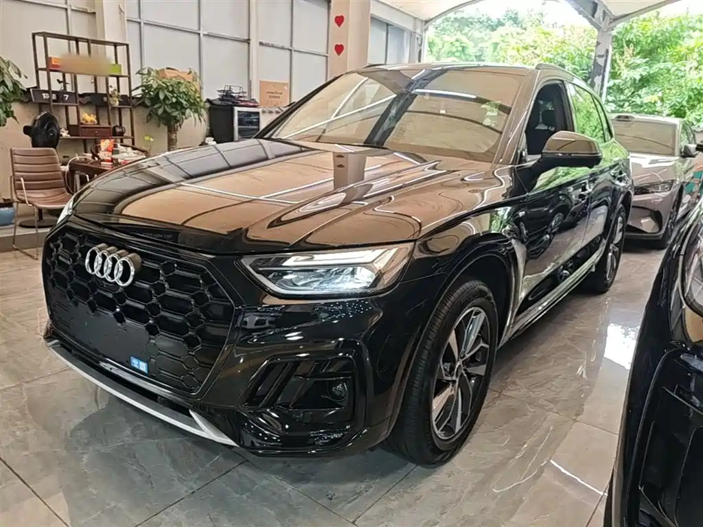 Audi Q5L 2024