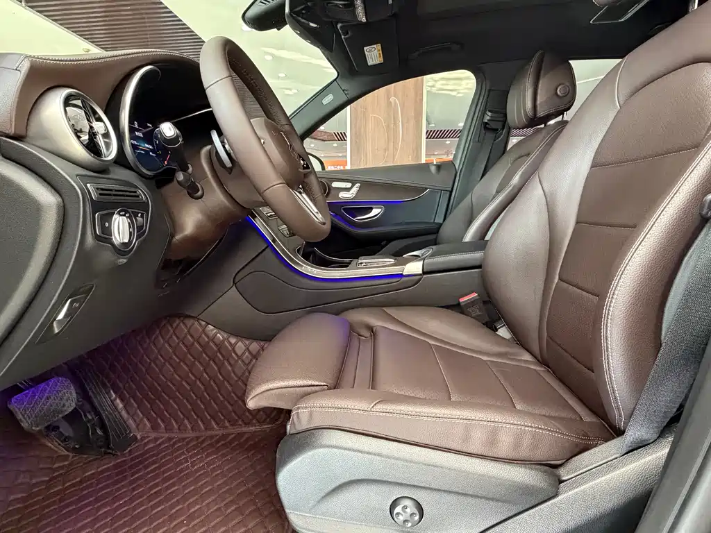 Mercedes-Benz GLC — миниатюра 12