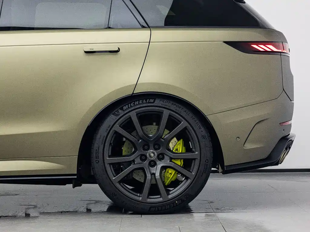 Land Rover Range Rover Sport 2024 4.4 V8 SV Edition One