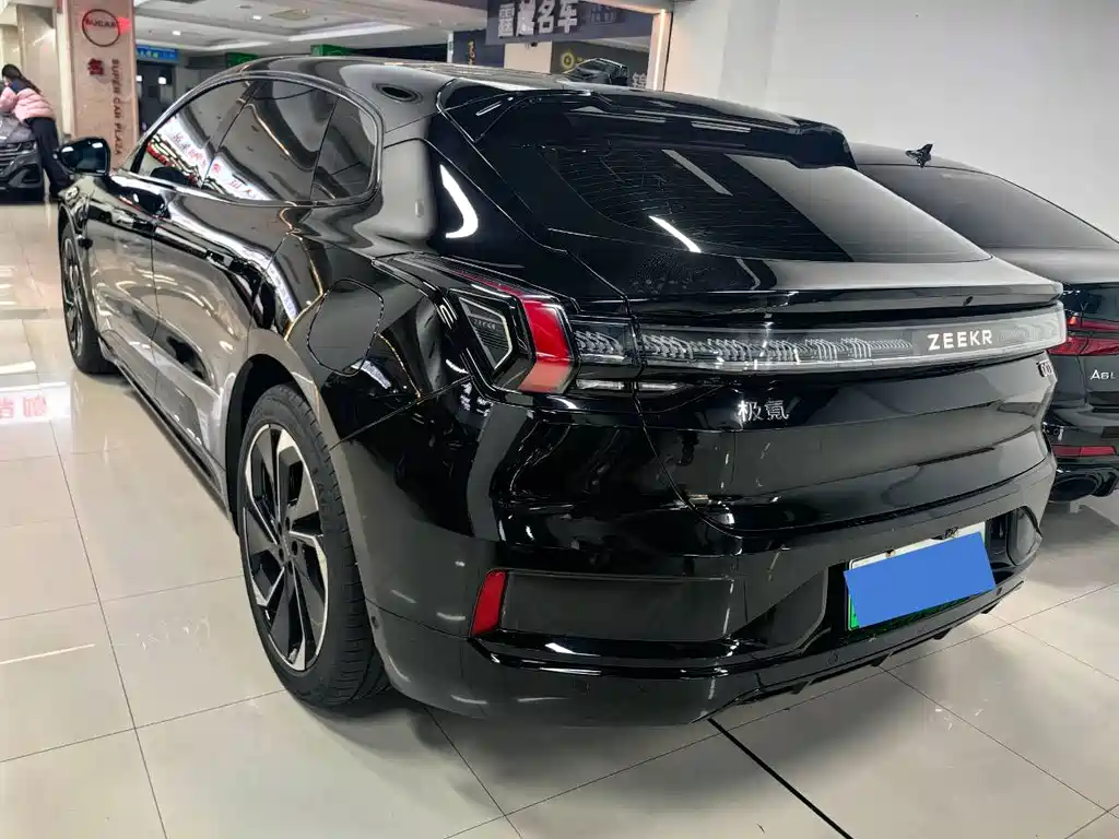 ZEEKR EXTREME KRYPTON 001