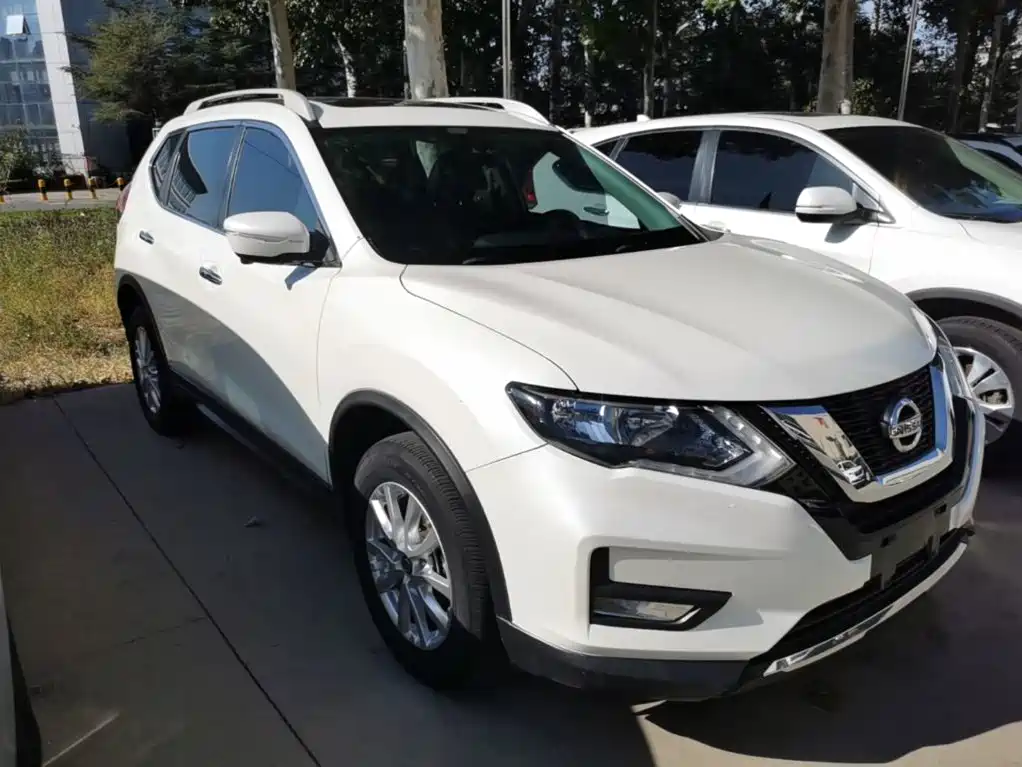 Nissan X-Trail — миниатюра 4