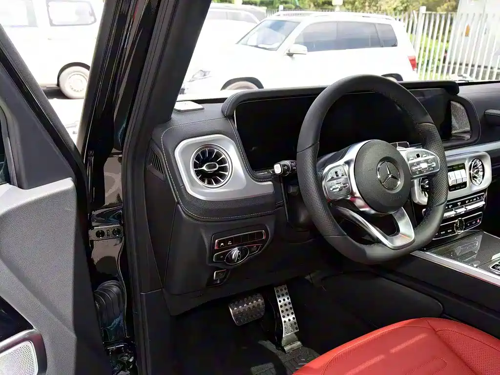 MERCEDES-BENZ G CLASS