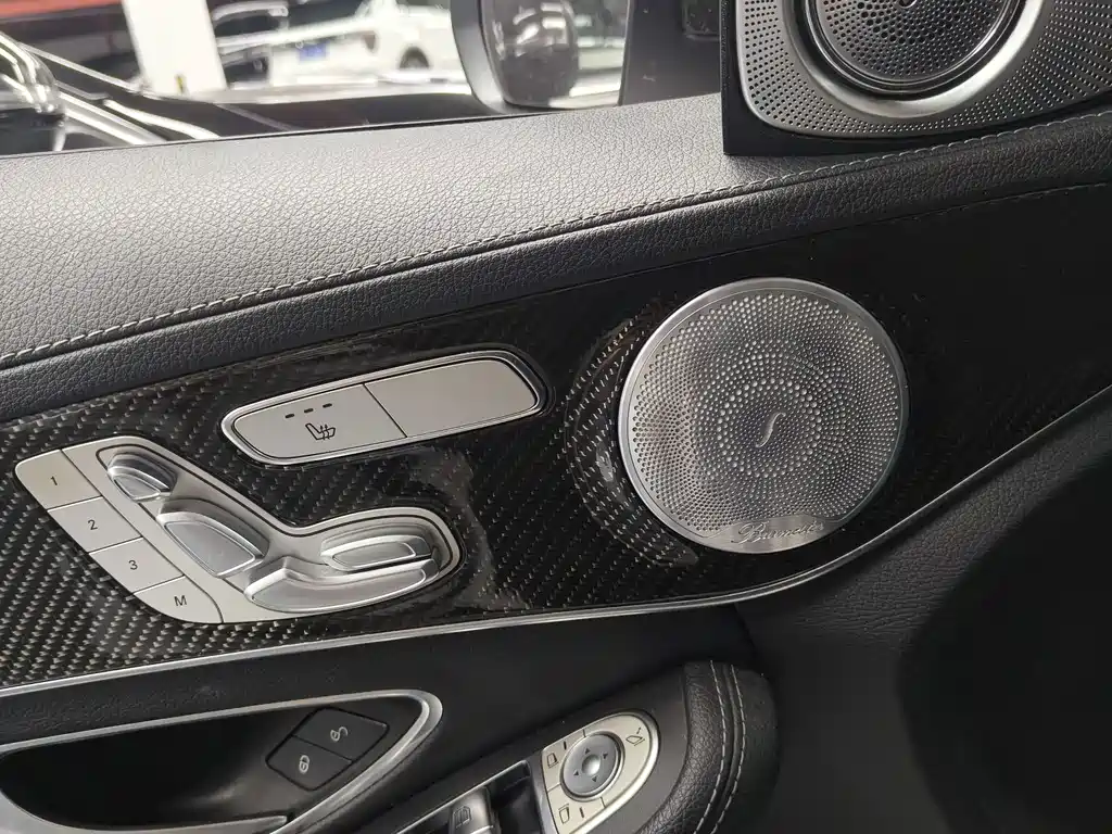 Mercedes-Benz C-Class — миниатюра 7