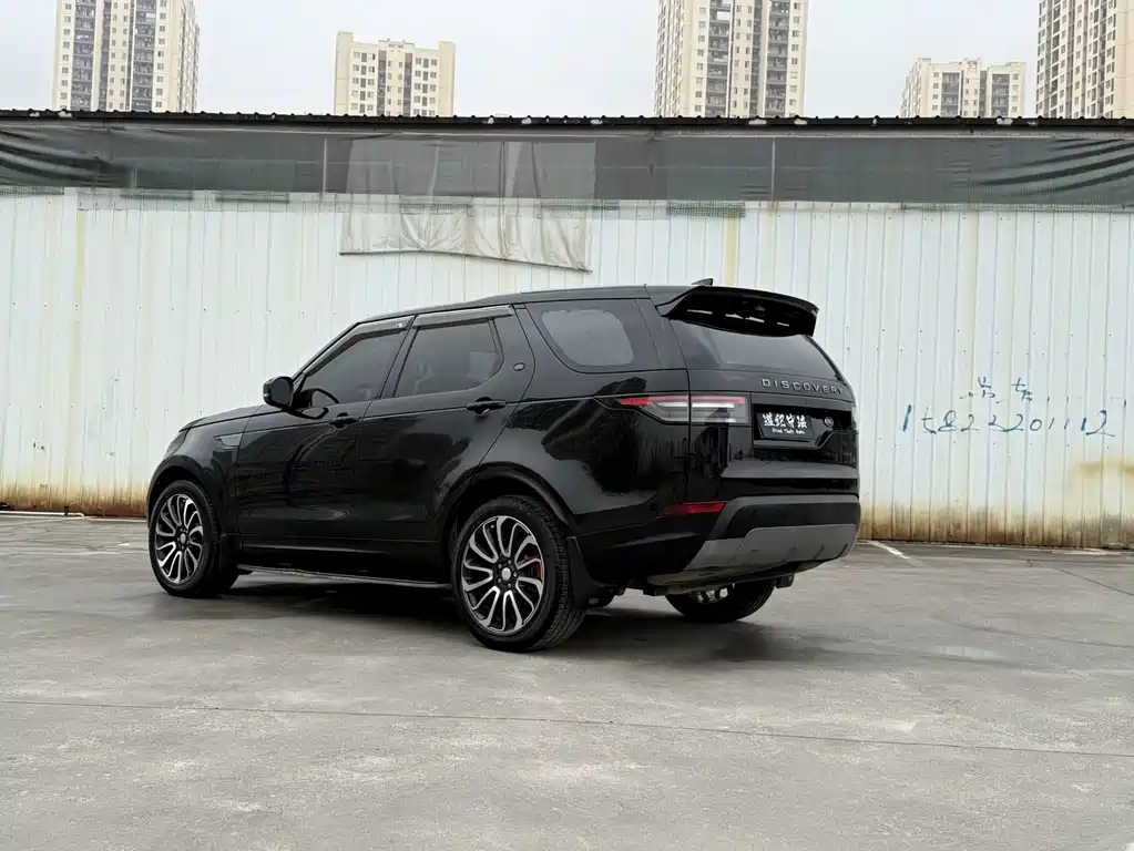 Land Rover Discovery — миниатюра 5