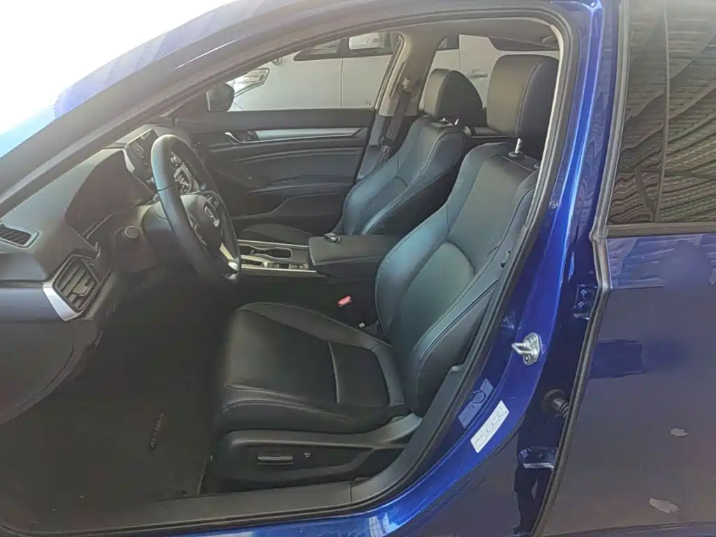 Honda Accord — миниатюра 15