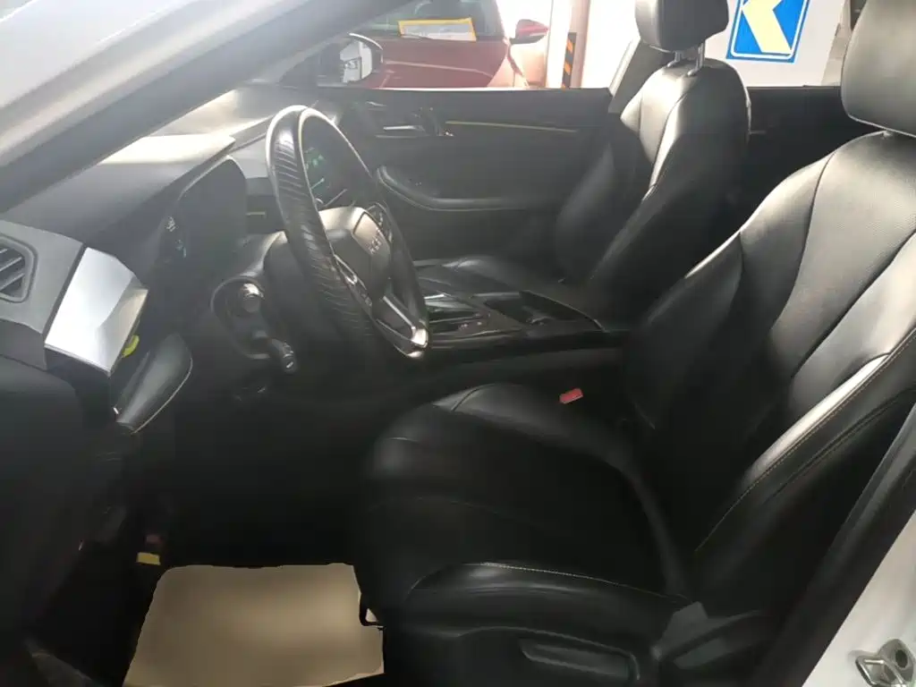 Roewe i5 — миниатюра 15