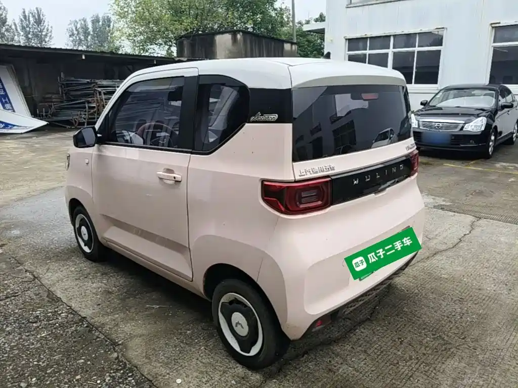 Wuling MINIEV — миниатюра 5