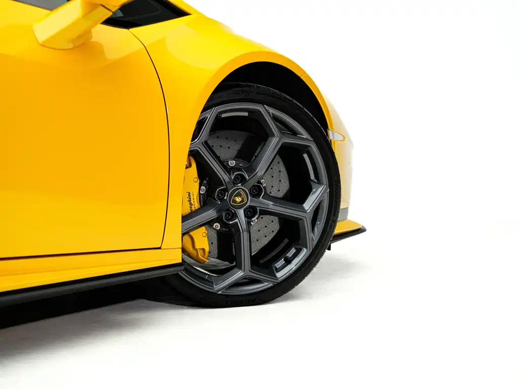 LAMBORGHINI HURACÁN