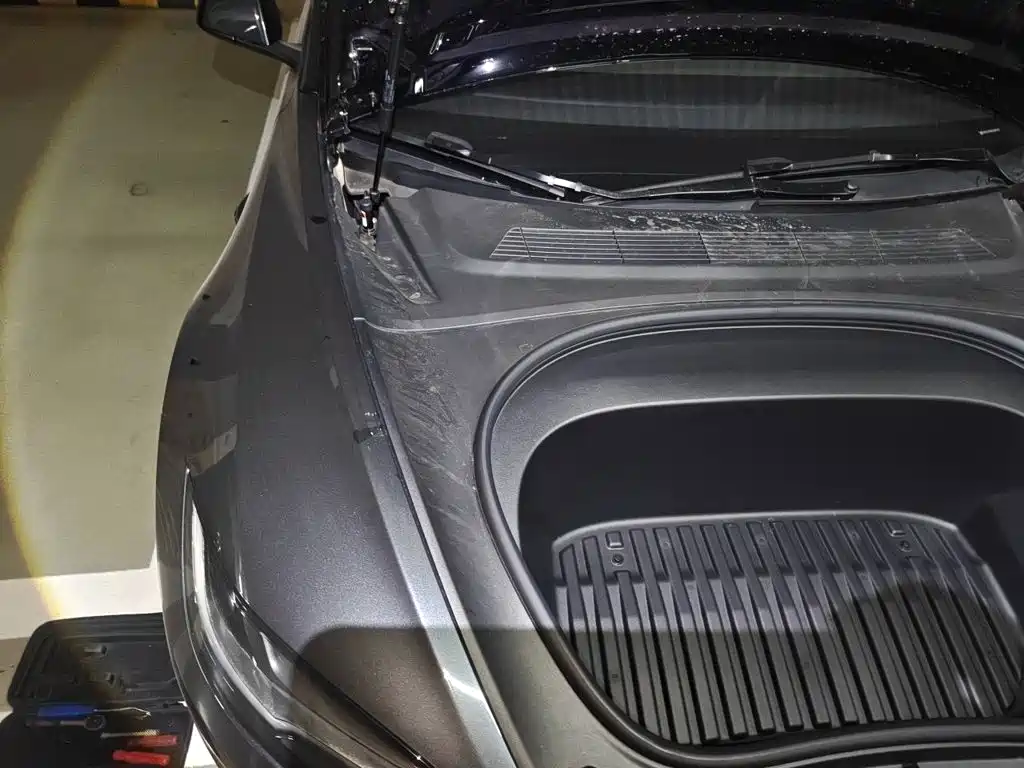 Tesla Model 3 — миниатюра 20