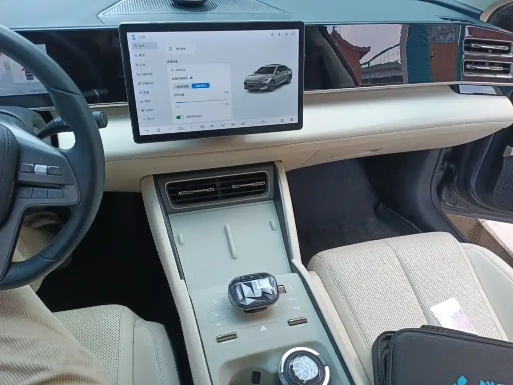 BYD Qin L — миниатюра 9