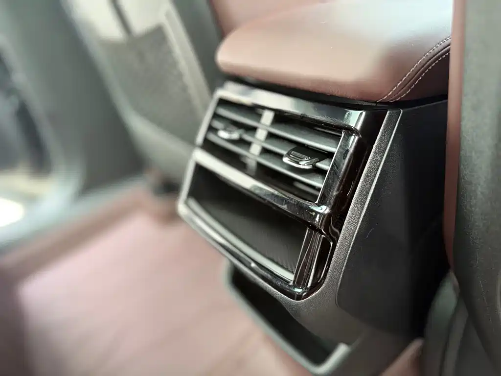 Geely Xingyue L — миниатюра 17