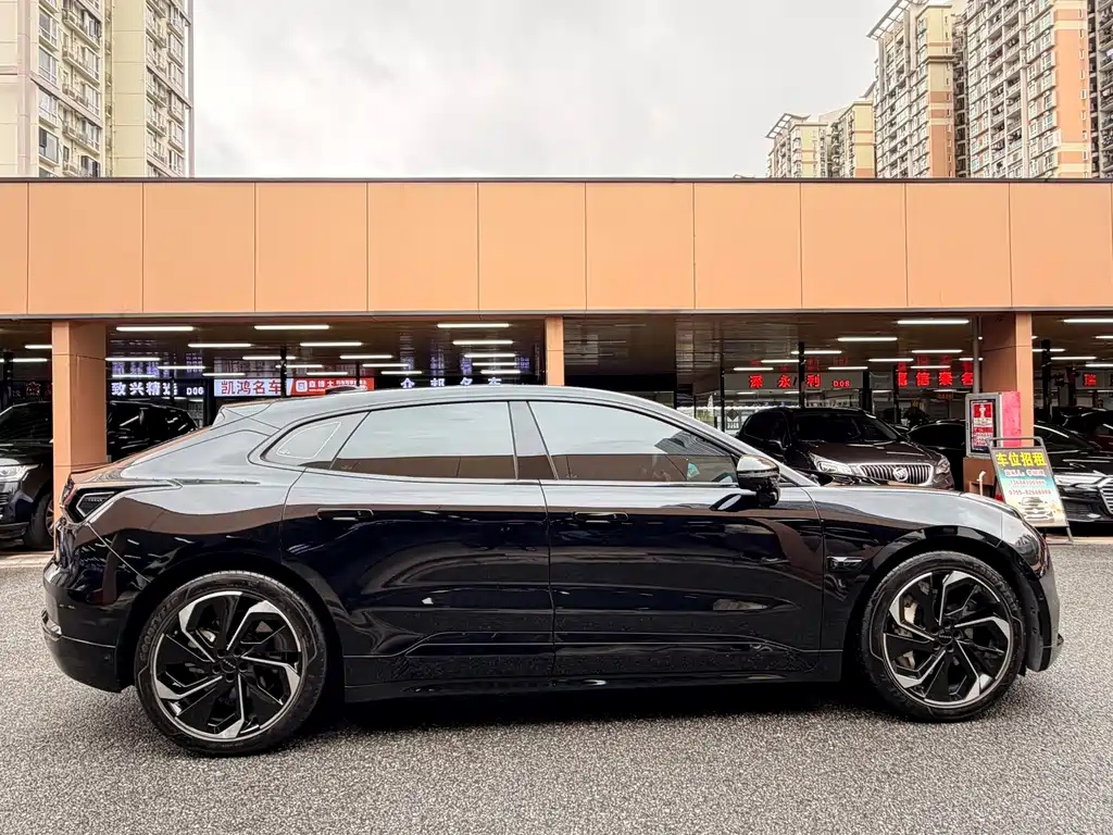 ZEEKR EXTREME KRYPTON 001